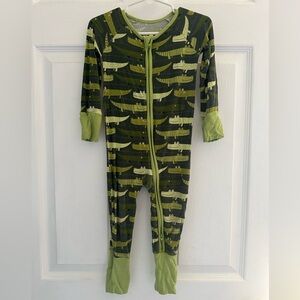 Little Sleepie Alligator Zippies